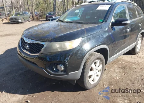 2011 Kia Sorento Lx z USA, uszkodzony, nr VIN 5XYKT4A17BG183442